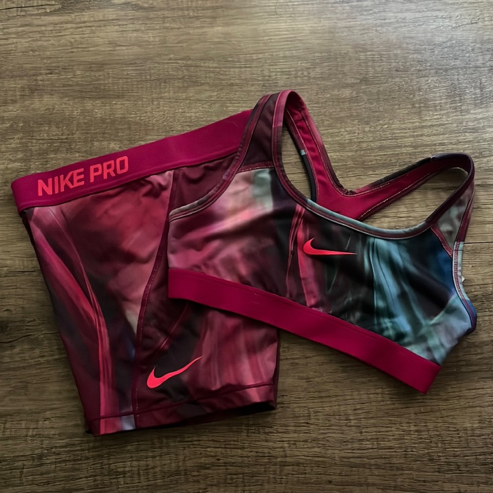 ☀️Nike shorts and sports too set